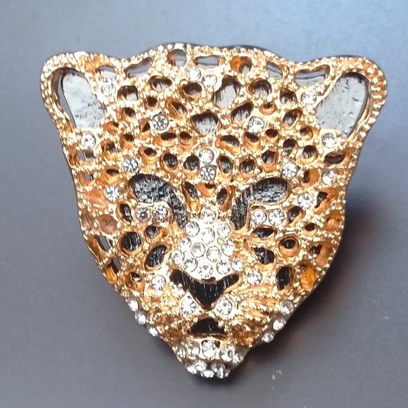 Cheetah Brooch Rhinestone Pin Stylish Sparkle Gold Tone Metal Wild Cat Cougar - Picture 1 of 3